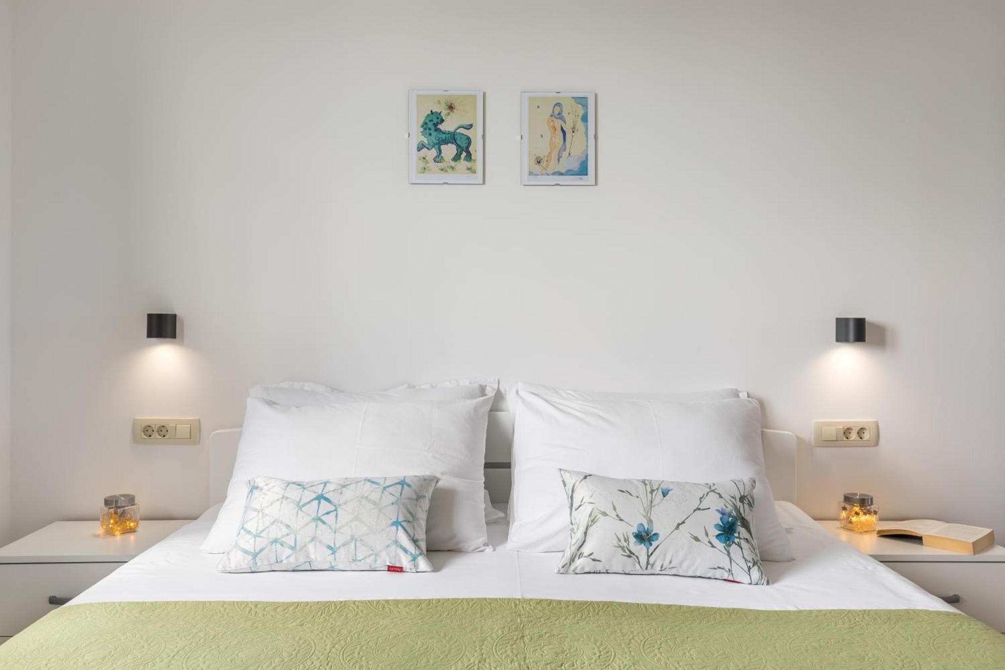 Luxurious Apartments Bona Fide Mimice Room photo